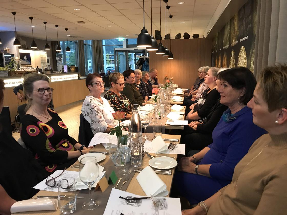 Klare for middagen !