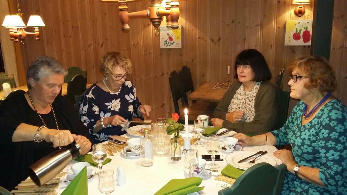 Åresalet har starta! - Og kaffi!