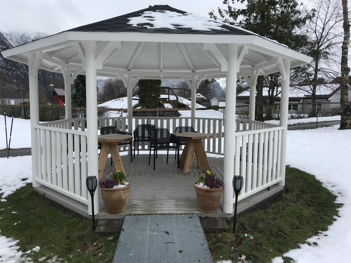 Paviljongen klar til fine vårdagar!