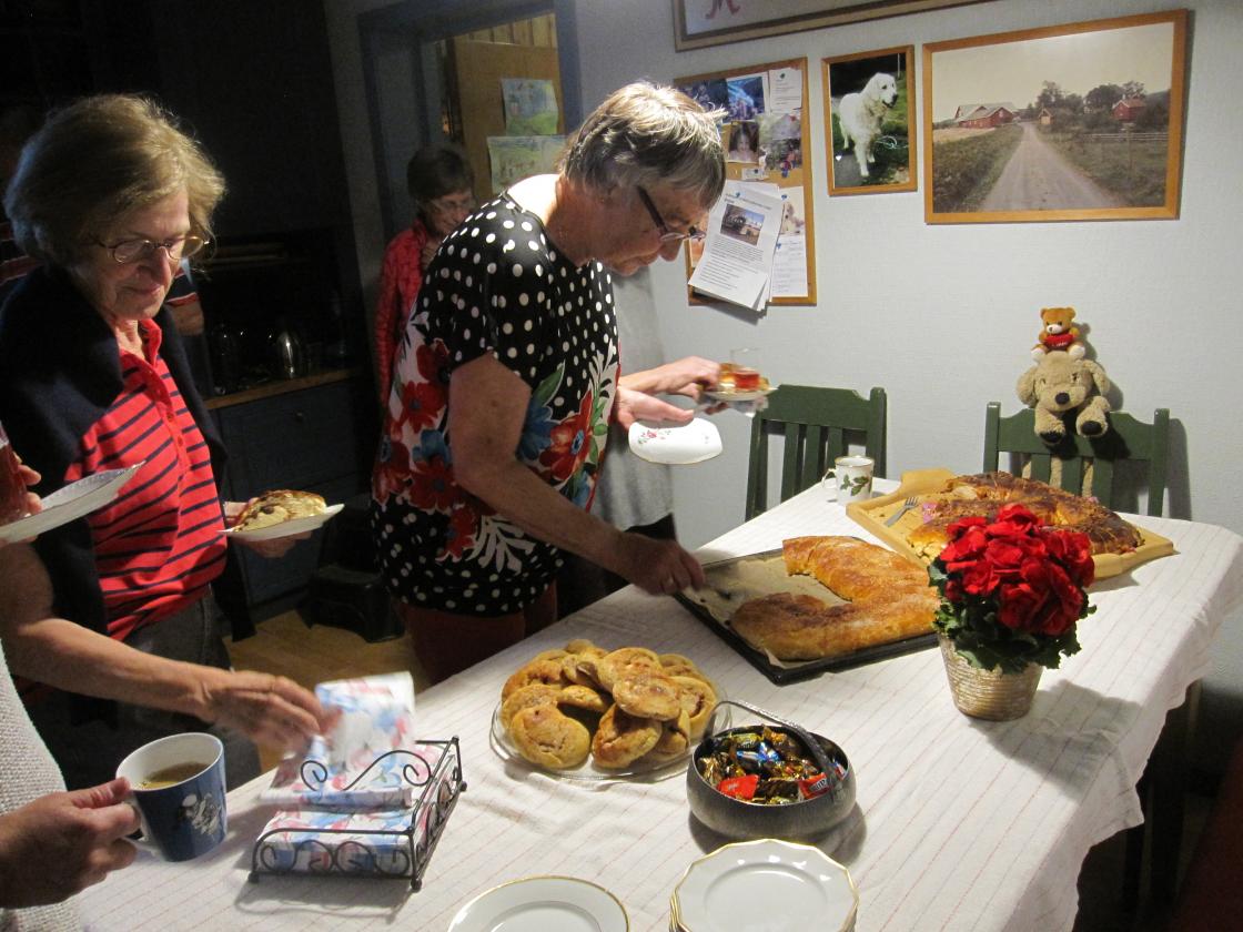 Kaffe og kringle hos Gerd og Jens på Hylli