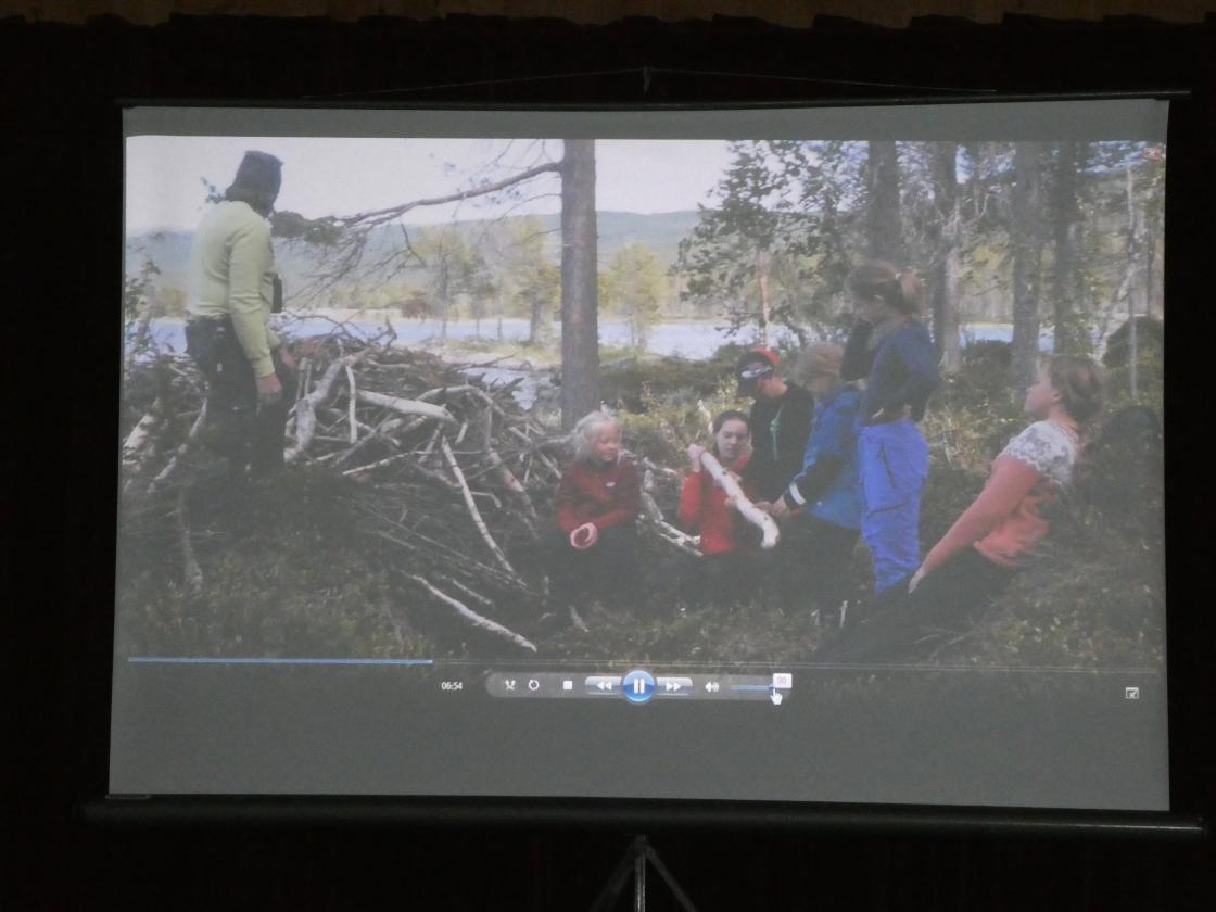 Fra filmen:Dagali 4-H på padletur.