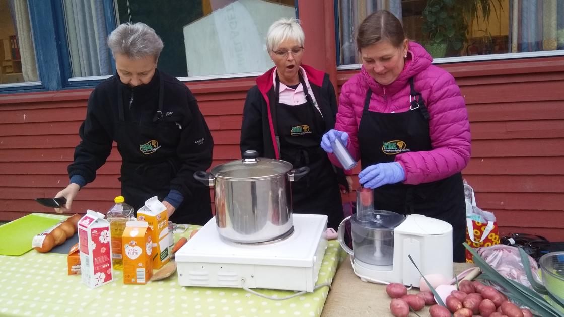 Potetkokker på Fjellfoten