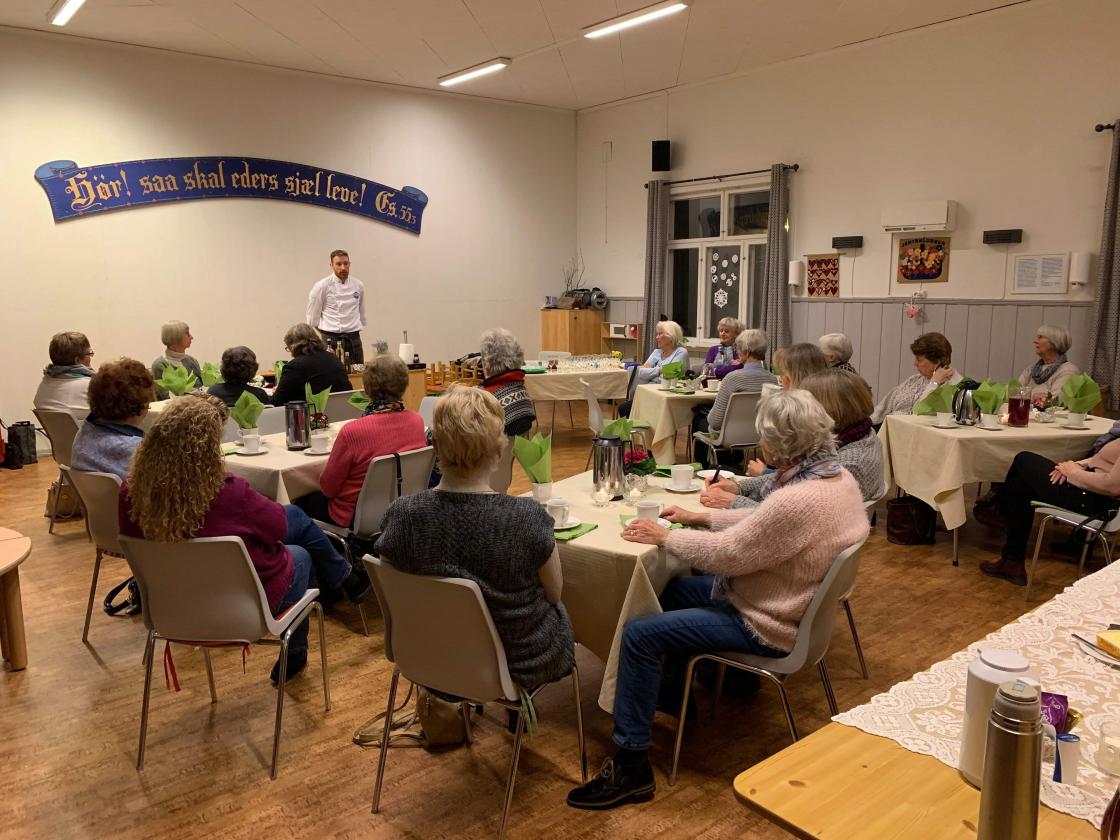 Damene lytter til kokkene mattips