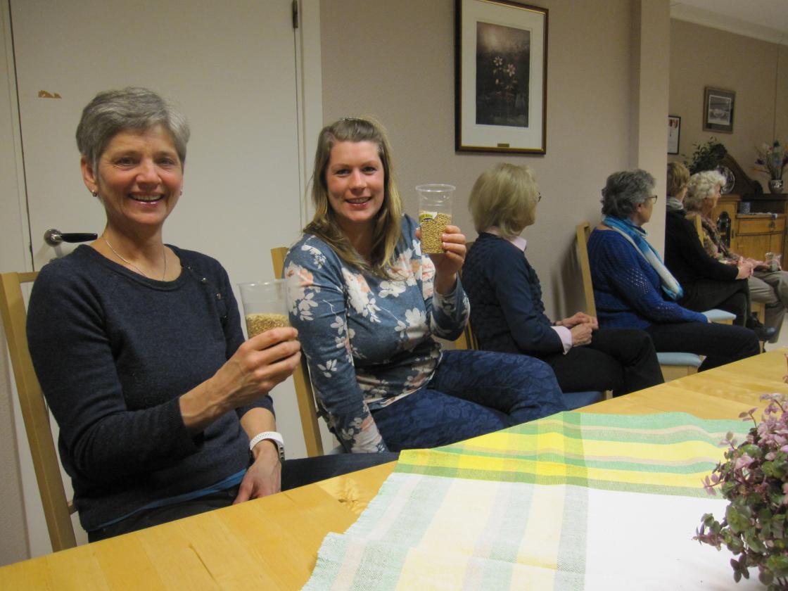 Smaksprøver fikk vi også