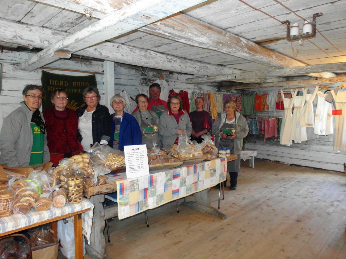 Nord Rana Bygdekvinnelag, Stennesdagen, gjengen som deltar