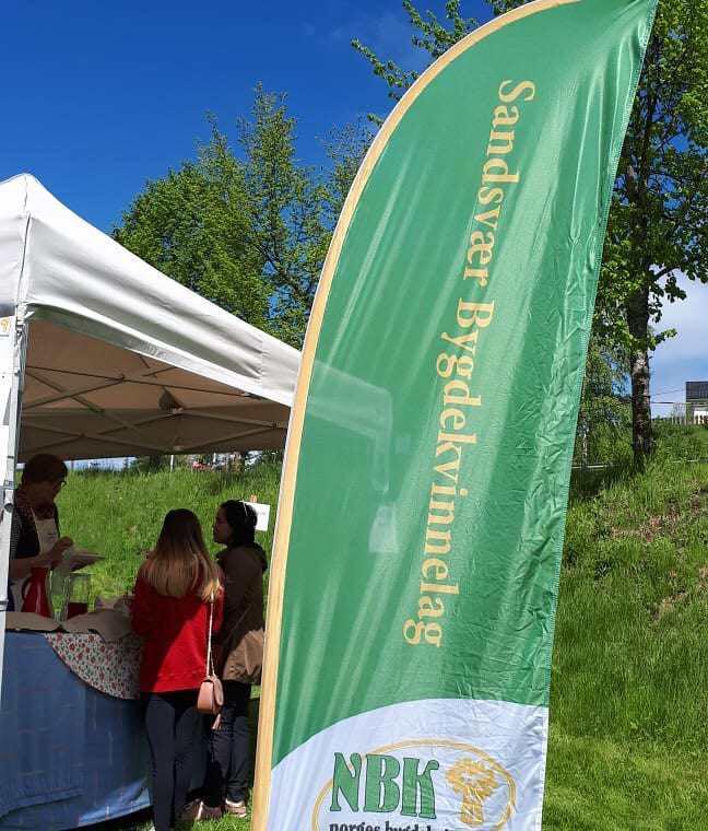 Salg av sveler på Labrodagen