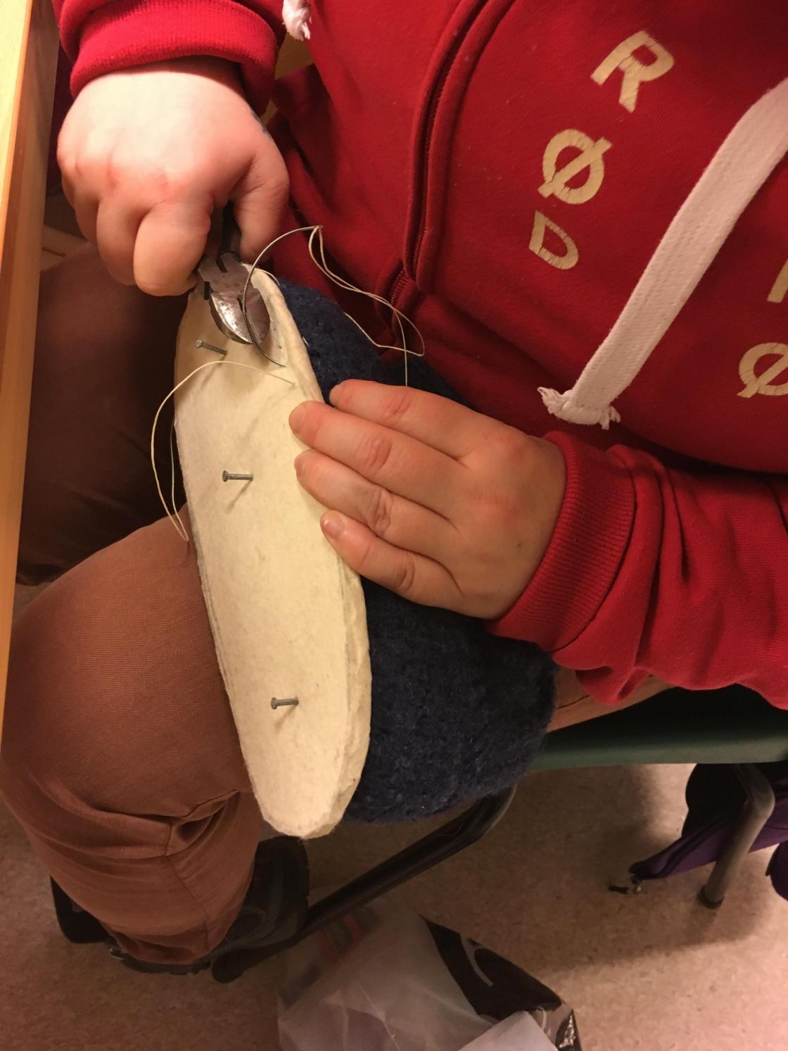 såler feste spiker tungt handmakt Foto: G Skar