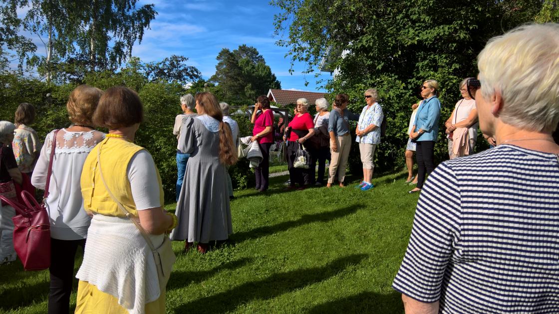 Mye å lære om hage hos Helen