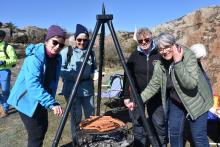 Tjølling Bygdekvinnelag arrangerte våren 2025 sosialt treff i prosjektet «Friluftsglede og inkludering». Foto: Helle Cecilie Berger.