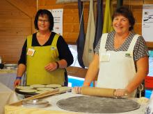 Potetlefsebaking. Foto Turid S.