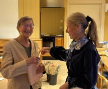 Wigdis mottar prisen av Christine