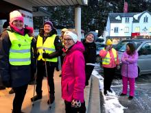 Blide damer klar for tur !